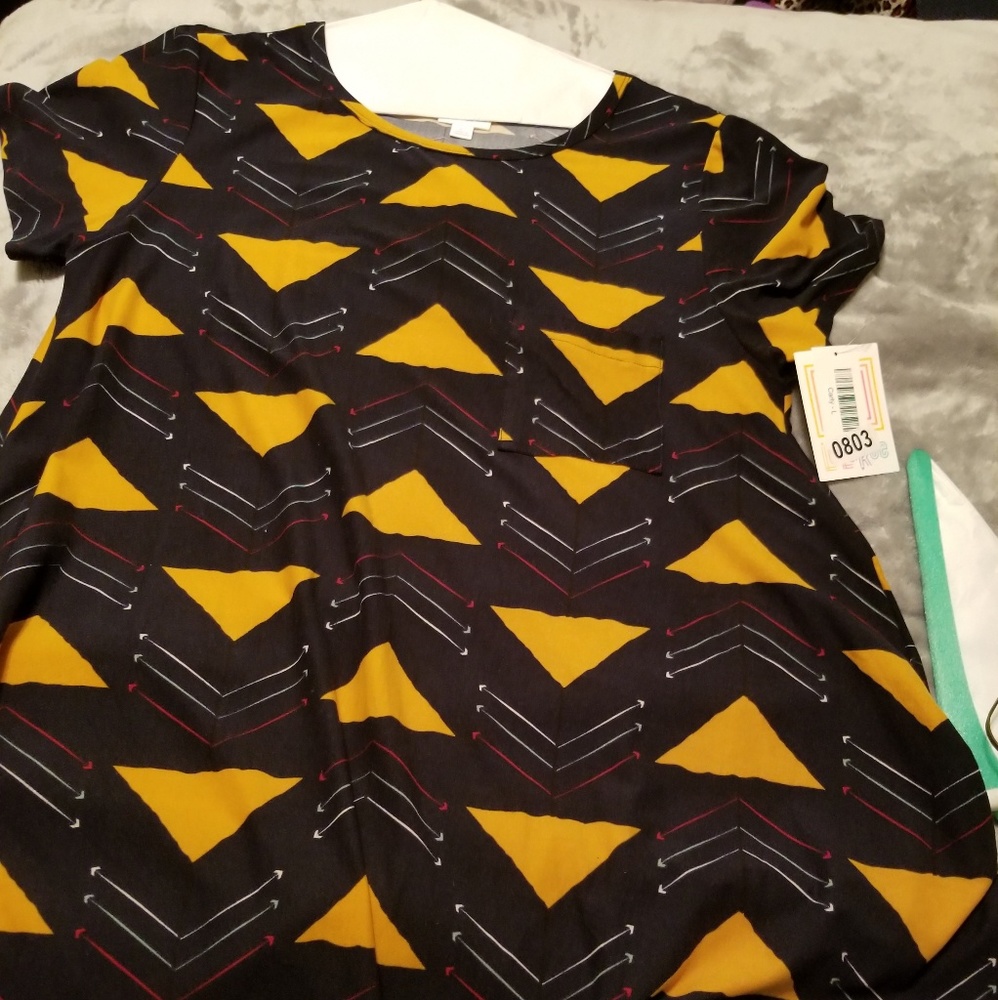 Lularoe Carly